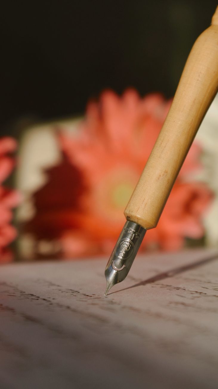 Par où commencer pour se sentir mieux grâce au Journaling?